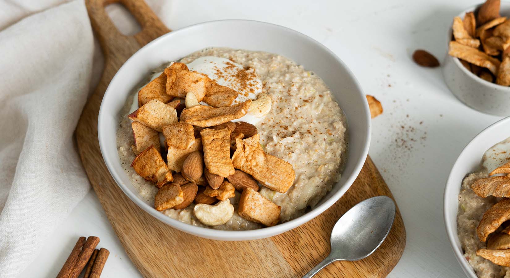 Cremiger Porridge mit Winterapfel